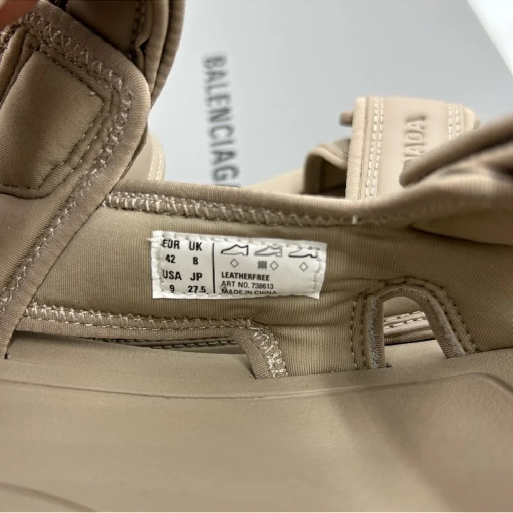 Men’s Balenciaga, Taurus sandals size 9 beige